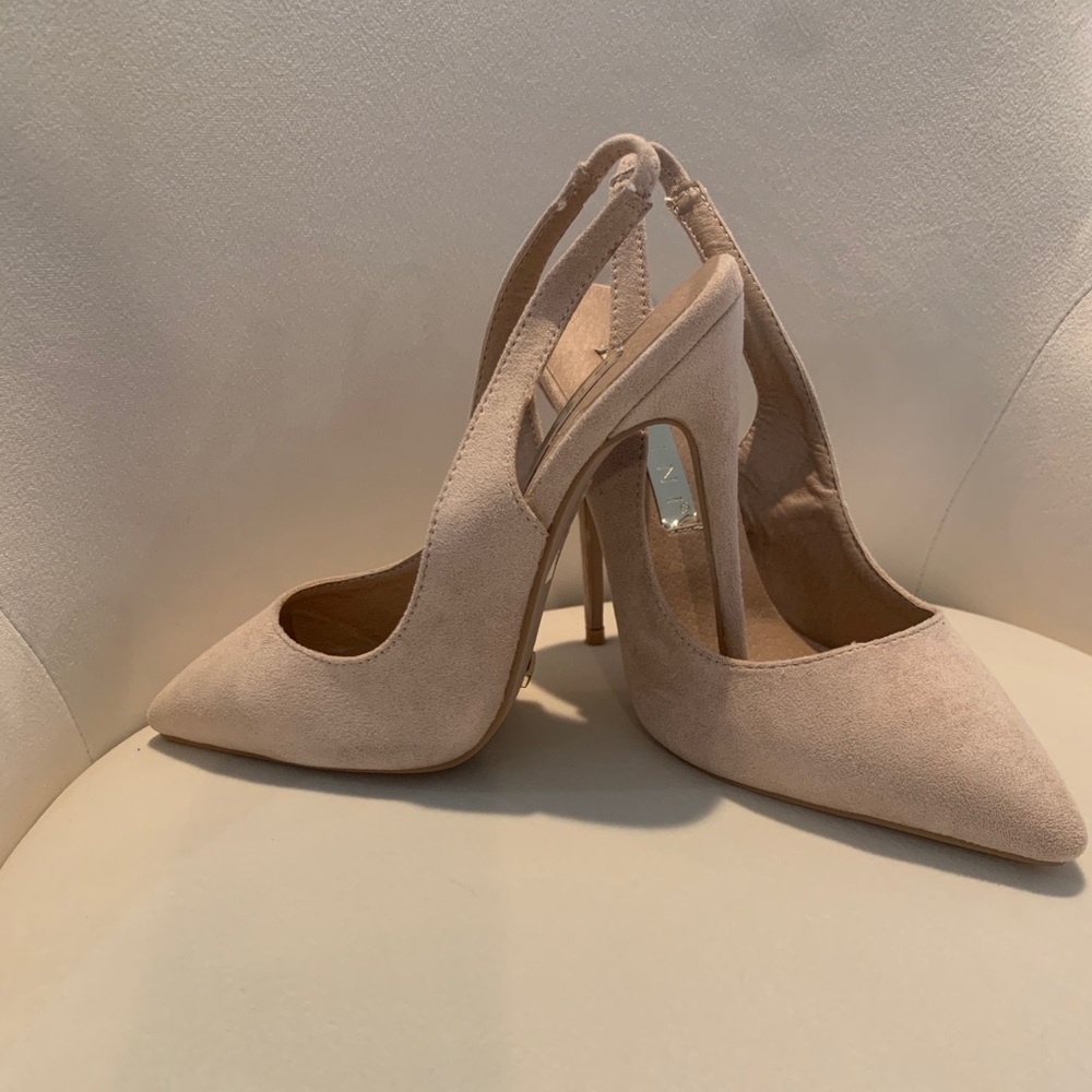 Nude heels